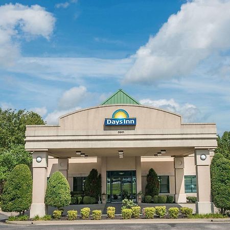 Days Inn By Wyndham Paducah Exteriör bild